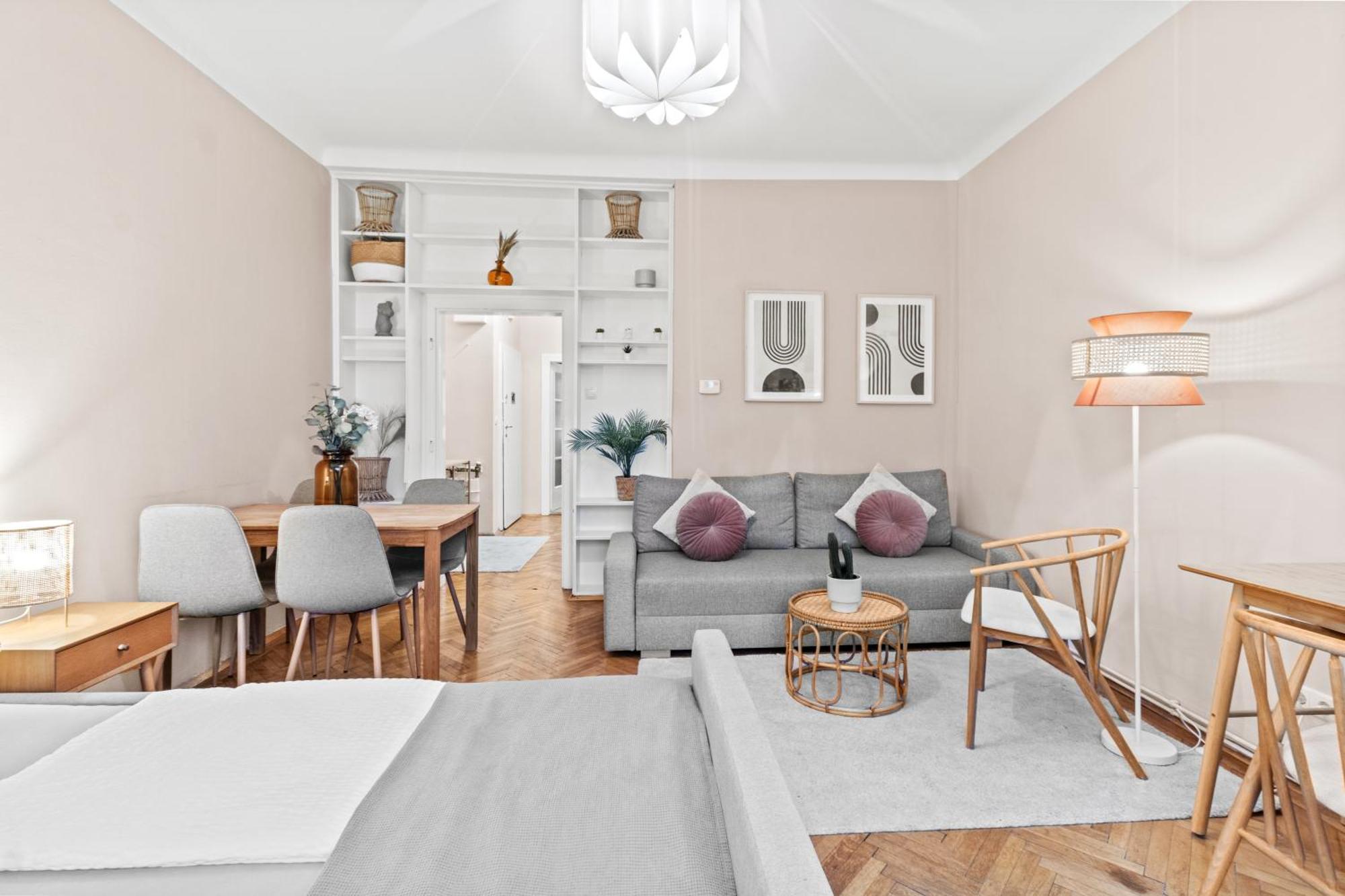 Modern Apartment, 3 Min To "U3 Neubaugasse" Viena Exterior foto